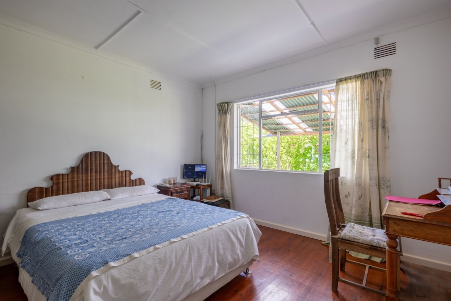  Bedroom Property for Sale in The Crags Western Cape